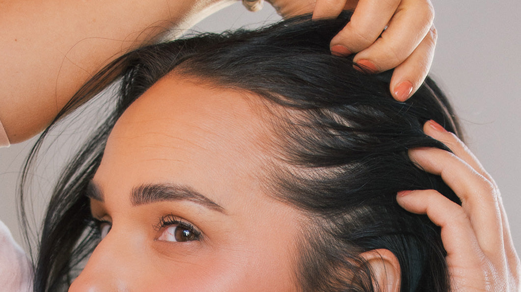 The Itchy Scalp Spiral: Flakes, Scratching, and What Actually Helps