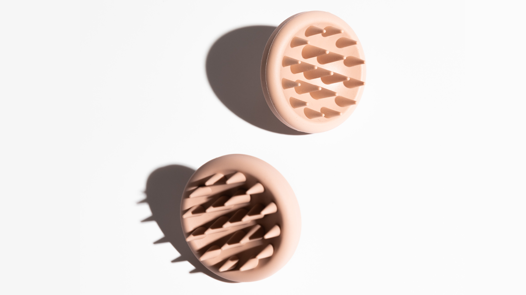 Scalp Scrubber vs Scalp Massager: What's the Difference and Which One Is Worth It