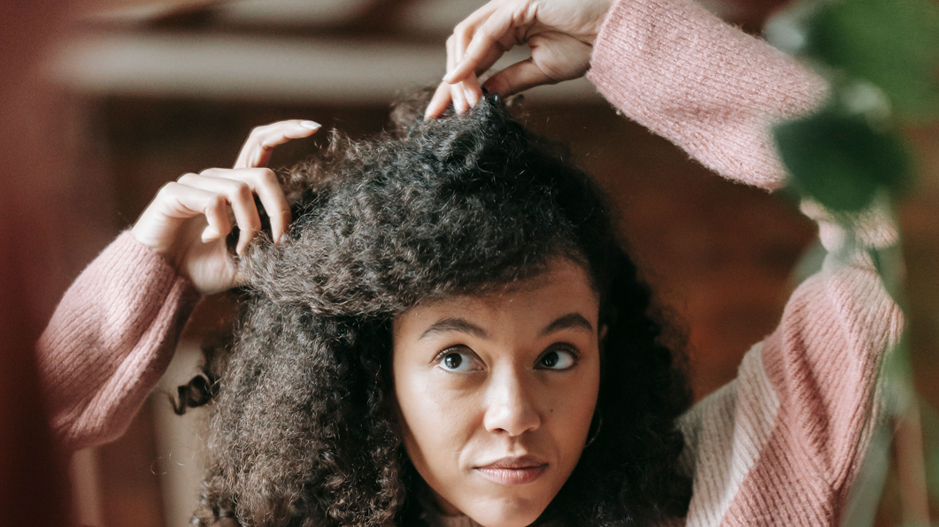 Kisspeptin and Hair Loss: How a Testosterone-Boosting Peptide Could Accelerate Thinning