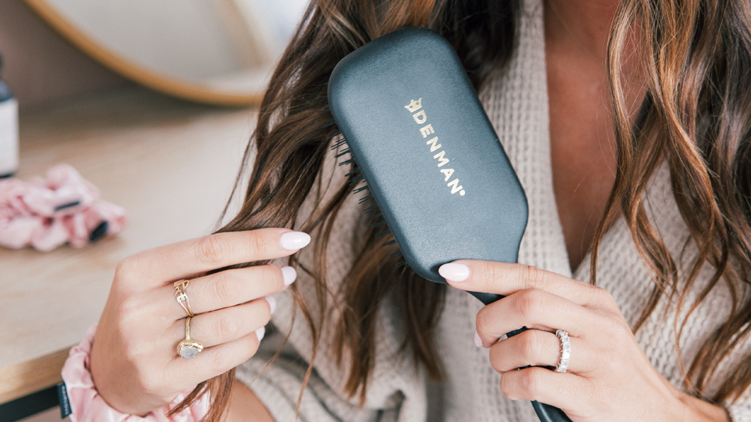 Denman Brush for Fine Hair: Is It Actually the Right Brush for Low-Density Strands?