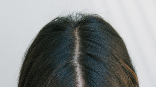 Your Scalp Health Routine: A Practical Weekly Plan That Actually Works